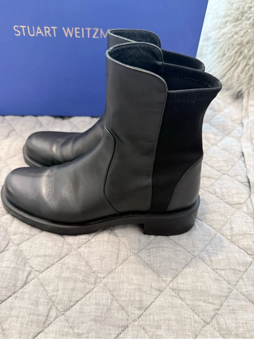 Stuart Weitzman 5050 Bold Booties Size 37/ 6.5
